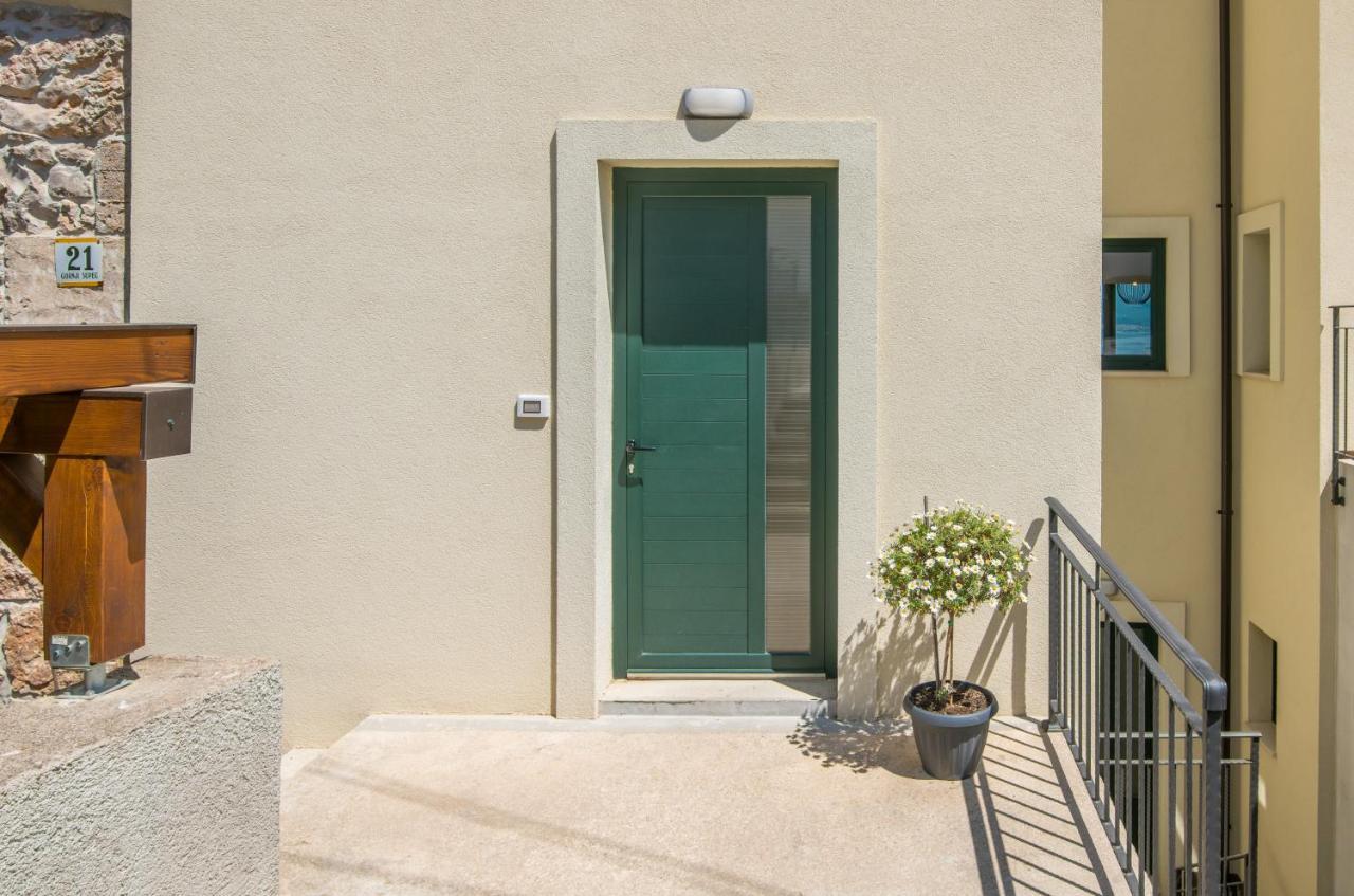Nevera 1 Vrbnik  Exterior foto
